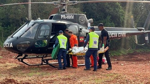Motociclista fica gravemente ferido ao colidir com caminhão em Chapecó
