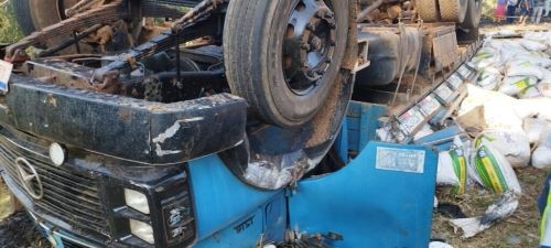 Caminhoneiro morre após grave acidente no Oeste de SC