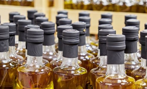 Ministério da Agricultura divulga nova lista de marcas de azeite fraudadas e impróprias para consumo