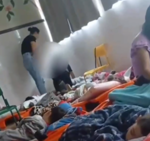 Professora estagiária é acusada de agredir criança em escola de SC