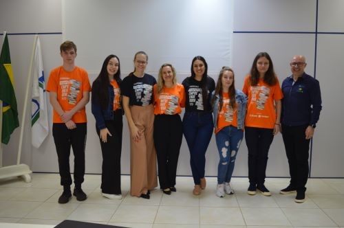 Projeto Geração Empreendedora: Iniciativa Promove Cultura Empreendedora em Jovens de Cunha Porã