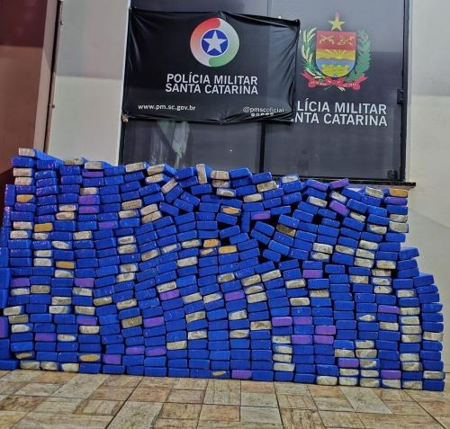 Operação da PM apreende 395 kg de maconha no Oeste de SC