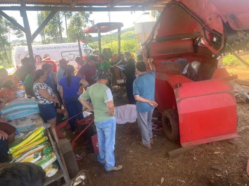 Homem de 33 anos morre em acidente com máquina agrícola, no Oeste