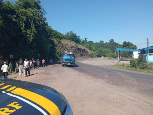 ATENÇÃO: Indígenas bloqueiam ponte sobre o Rio Uruguai entre BR-158 e BR-386 em Iraí