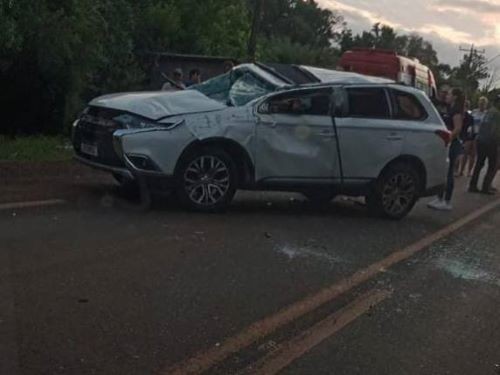 Cantor da banda Os Atuais fica gravemente ferido em acidente no Rio Grande do Sul
