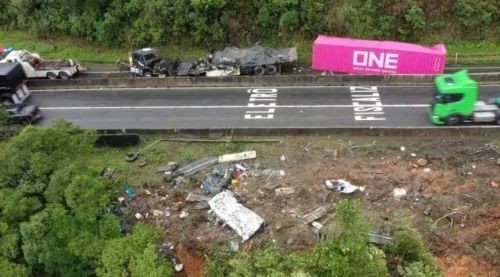 Motorista e dono de carreta são indiciados por homicídio em acidente com atletas de remo