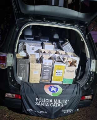 Veículos com 229 garrafas de bebidas são apreendidos por descaminho em Maravilha
