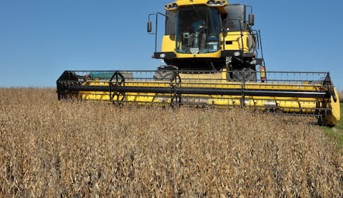Projeto que trata sobre trânsito de máquinas agrícolas nas SCs avança na Alesc