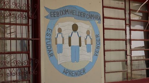 Aulas são suspensas em Modelo após ameaça de atentado em escola; Polícia Civil investiga o caso