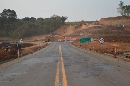 Mauro de Nadal destaca celeridade na construção do elevado no entroncamento das BR-158 e BR-282, em Maravilha