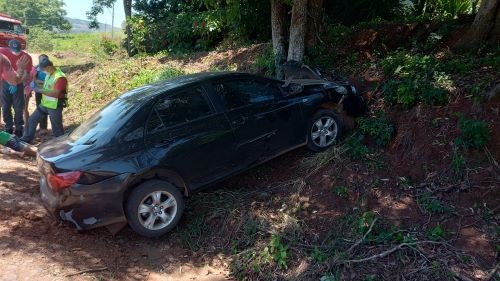 Bombeiros atendem acidente de trânsito em Mondaí após condutora sofrer possível desmaio