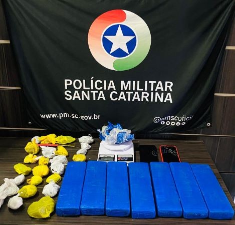 Dois jovens de 19 anos são presos por tráfico de drogas em Maravilha