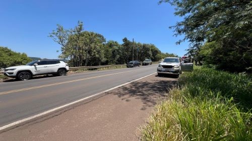 Engavetamento entre três veículos na BR-282 reacende alerta de moradores sobre segurança
