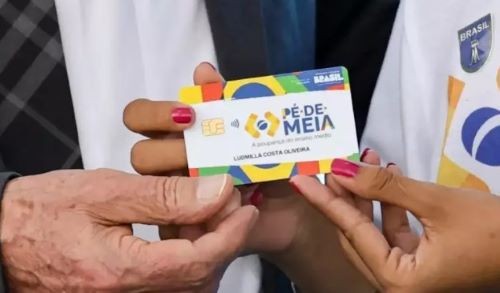 Governo Lula recorre contra bloqueio bilionário do Pé-de-Meia pelo TCU; entenda a polêmica