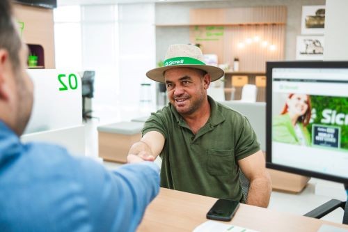 Sicredi atinge marca de R$ 30 bilhões na carteira de crédito do BNDES