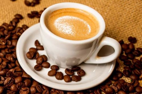 Preço do café arábica atinge maior valor em 30 anos, diz Cepea