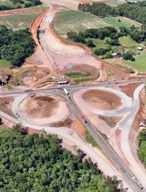 34% da obra do elevado no entroncamento das BRs 282 e 158 está concluída