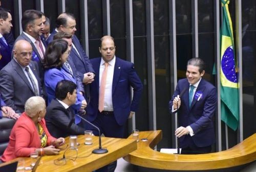 Hugo Motta do Partido Republicanos é o novo presidente da Câmara dos Deputados