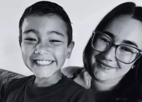 Ex-companheiro matou mãe e filho com 142 facadas em Santa Catarina; MPSC apresentou denúncia contra o homem
