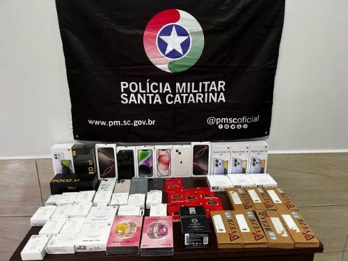 PMRv e Receita Federal apreendem eletrônicos em operação na SC-160 em Campo Erê