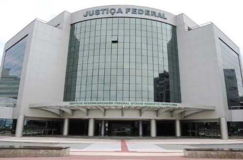 Tribunal de Justiça envia à Justiça Federal caso de injúria racial em rede social em cidade do Oeste catarinense