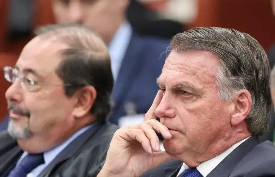Supremo Tribunal Federal (STF) torna Bolsonaro e outros 7 aliados réus