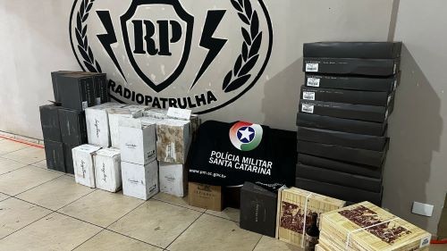 Polícia Militar apreende carga de vinho avaliada em R$ 110 mil na BR-282 em Iraceminha