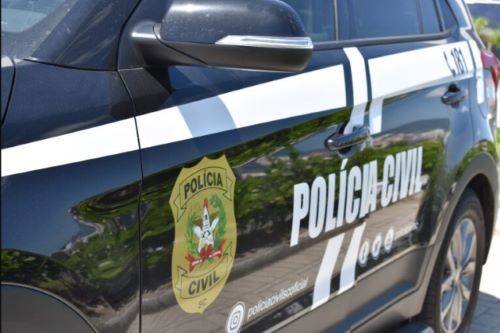 Polícia Civil cumpre 16 mandados de prisão por tráfico de drogas em 11 cidades de SC