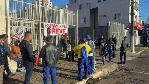 Trabalhadores dos Correios fazem greve de 24h em Santa Catarina