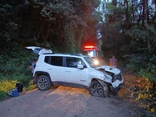 Homem fica ferido após acidente no interior de município do Oeste
