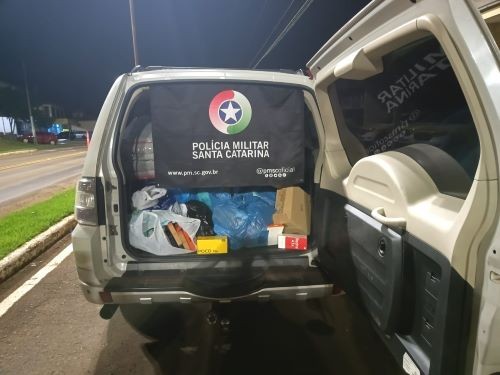 Polícia apreende cigarros eletrônicos e R$ 20 mil em mercadorias adquiridas no Paraguai