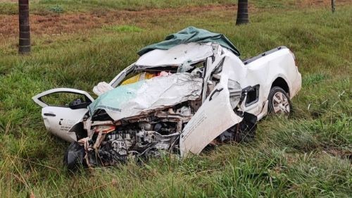 Motorista morre após grave colisão entre carro e caminhão na BR-282 no Oeste