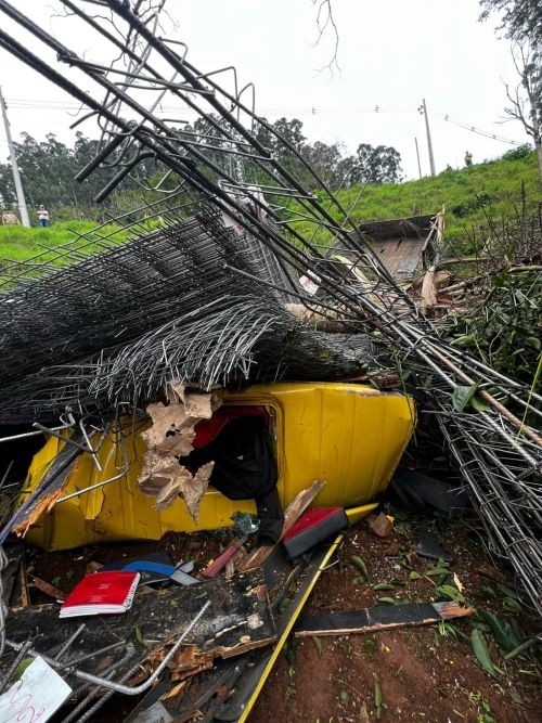 Motorista morre após saída de pista e queda em ribanceira na região de Seara