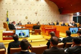 Com maioria formada, STF adia conclusão sobre responsabilizar redes para o fim de junho