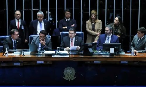 Senado aprova aumento do número de deputados federais de 513 para 531