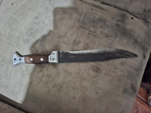 Homem é esfaqueado pela esposa após discussão no Oeste de Santa Catarina