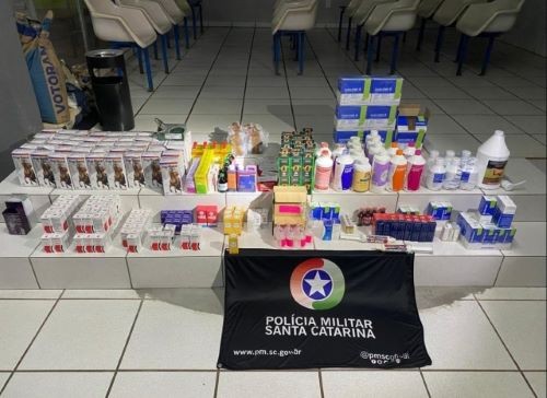 Homem é preso com medicamentos veterinários contrabandeados em cidade do Oeste