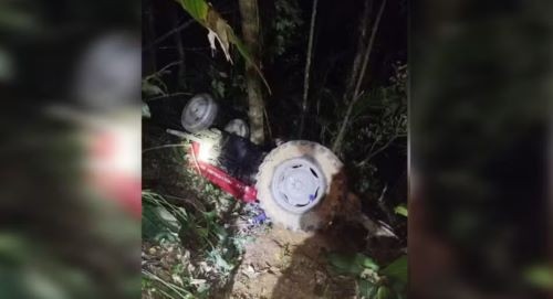 Idoso sobrevive após ficar preso sob trator por quatro horas em SC
