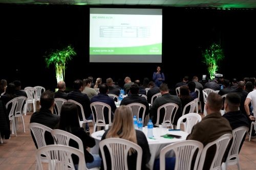 Sicredi Conexão promove encontro técnico sobre mudanças no Plano Safra 2025/2026