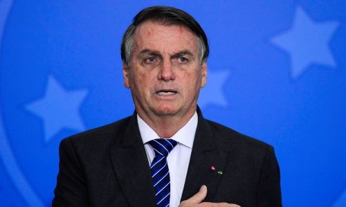 Jair Bolsonaro é alvo de operação da Polícia Federal e passará a usar tornozeleira eletrônica
