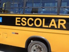 Motorista de ônibus escolar é preso por dirigir embriagado em cidade do Oeste