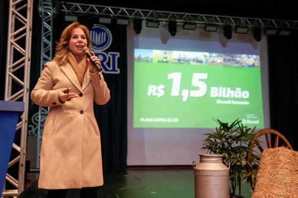 Sicredi Conexão prevê R$ 1,5 bilhão para apoiar o agro no Plano Safra 25/26