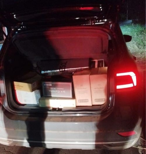 Polícia Militar apreende carga de vinho sem nota fiscal em Flor do Sertão