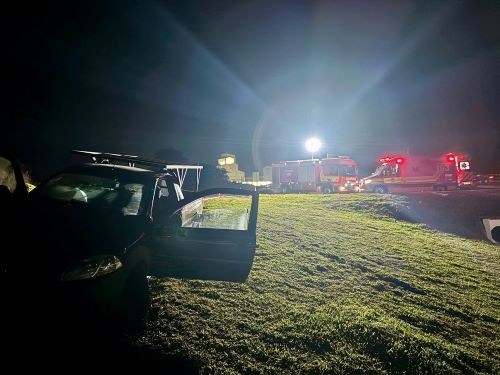 Saída de pista em Cunha Porã deixa idoso e menor feridos na BR-158