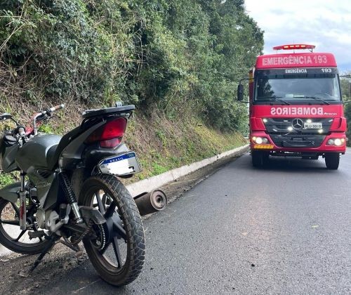 Motociclista de 50 anos fica ferido após queda na BR-158, em Cunha Porã