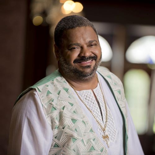 Cantor e compositor Arlindo Cruz morre aos 66 anos