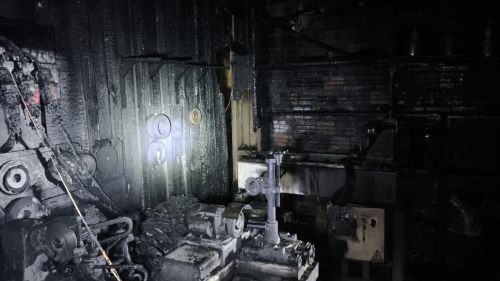 Incêndio atinge edificação industrial em madeireira em cidade do Oeste