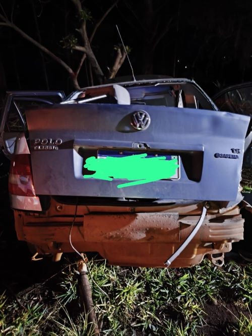 Colisão entre carros deixa motorista ferido na SC-163 na região Oeste