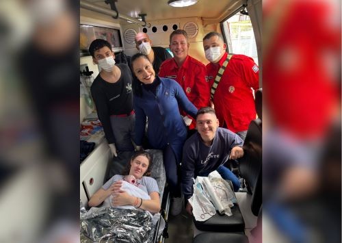 Bebê nasce dentro de ambulância a caminho do hospital em SC