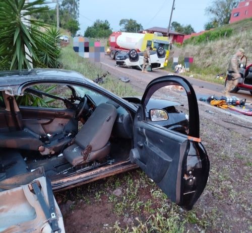 Motorista preso às ferragens é resgatado após acidente na SC-492 em Maravilha
